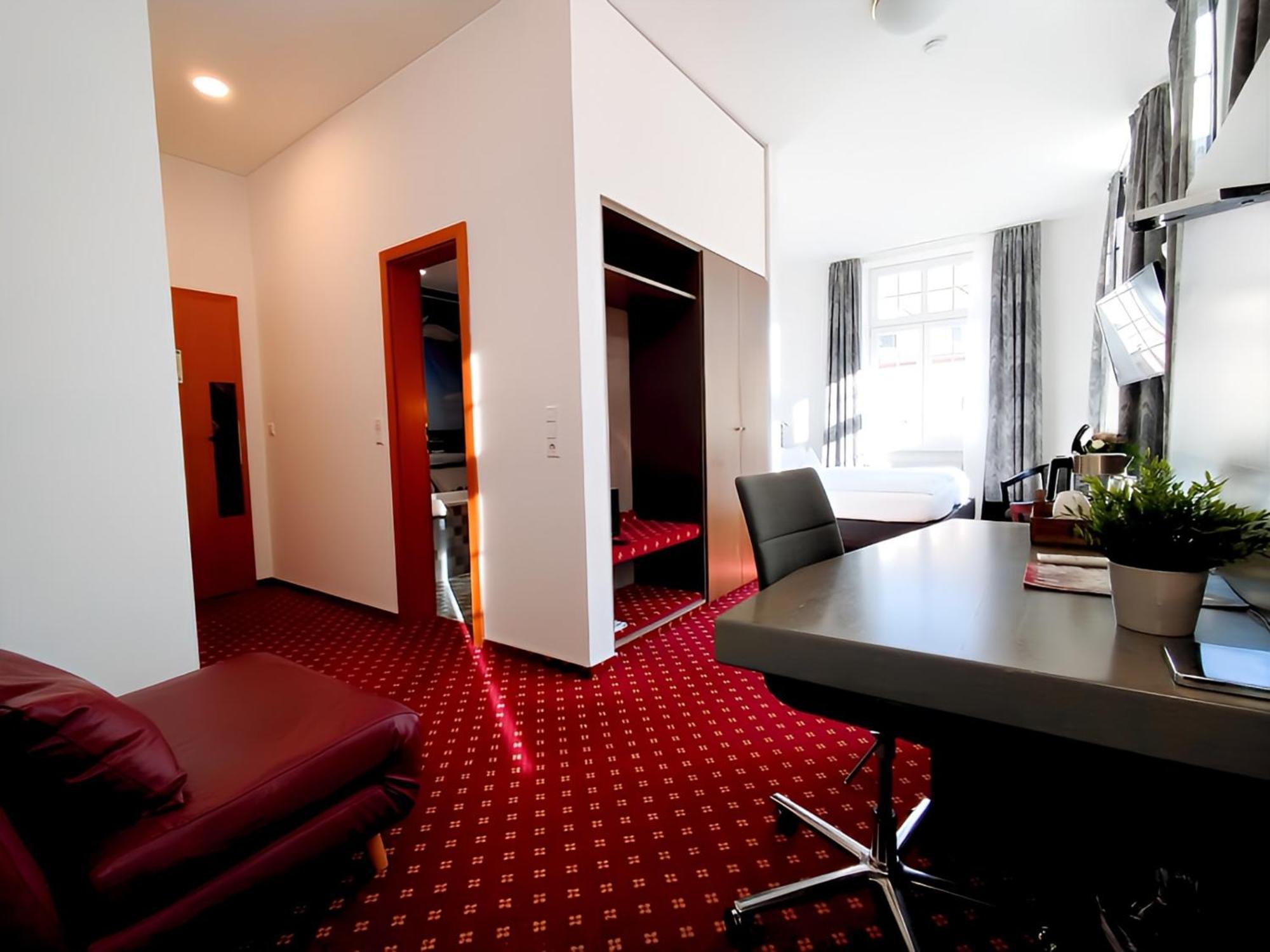 Hotel Schwert Rastatt Kültér fotó