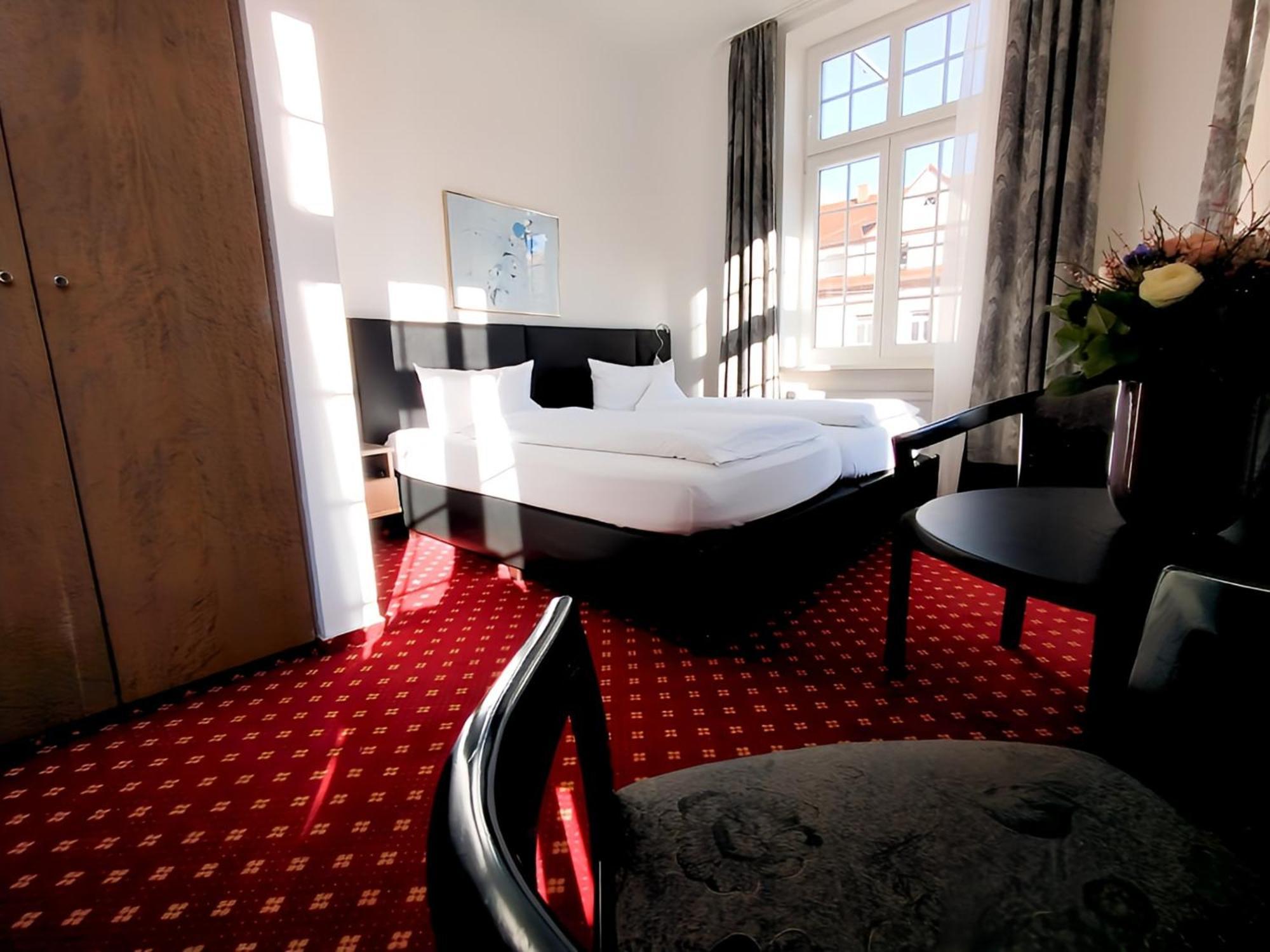 Hotel Schwert Rastatt Kültér fotó