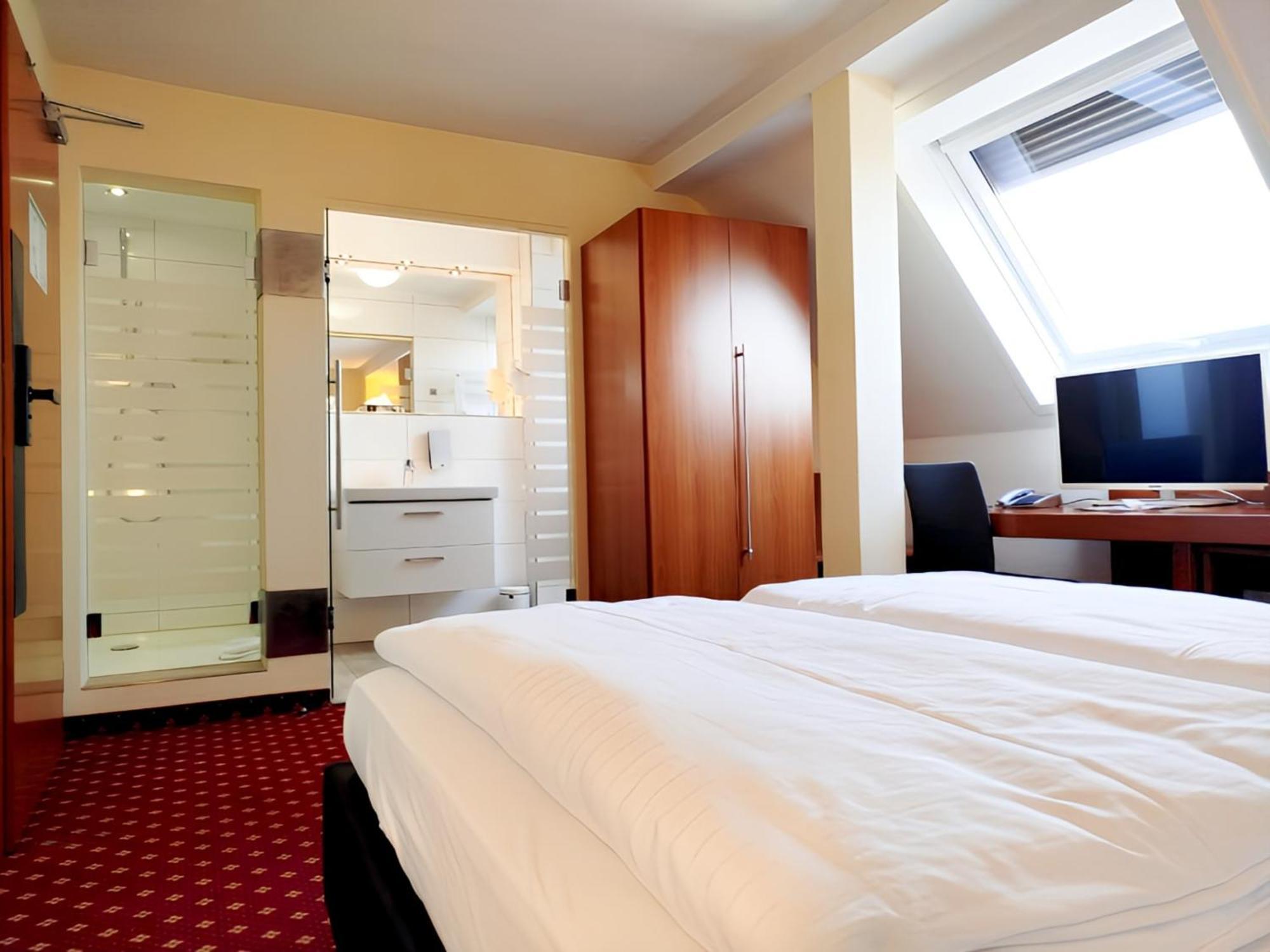 Hotel Schwert Rastatt Kültér fotó